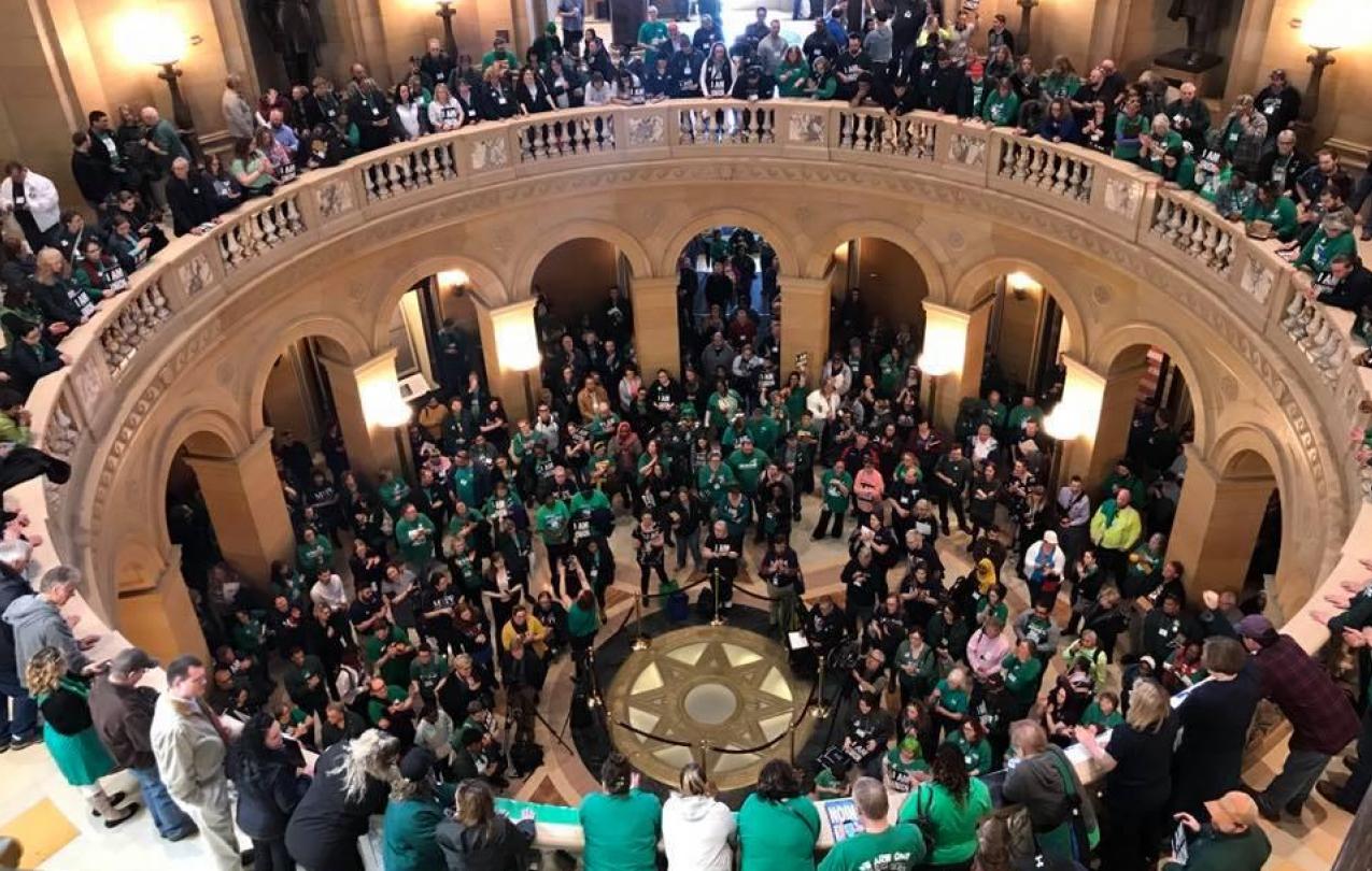 AFSCME and MAPE members pack the Capitol Rotunda at Day on the Hill 2019 (photo by Dreadless Stubbs)